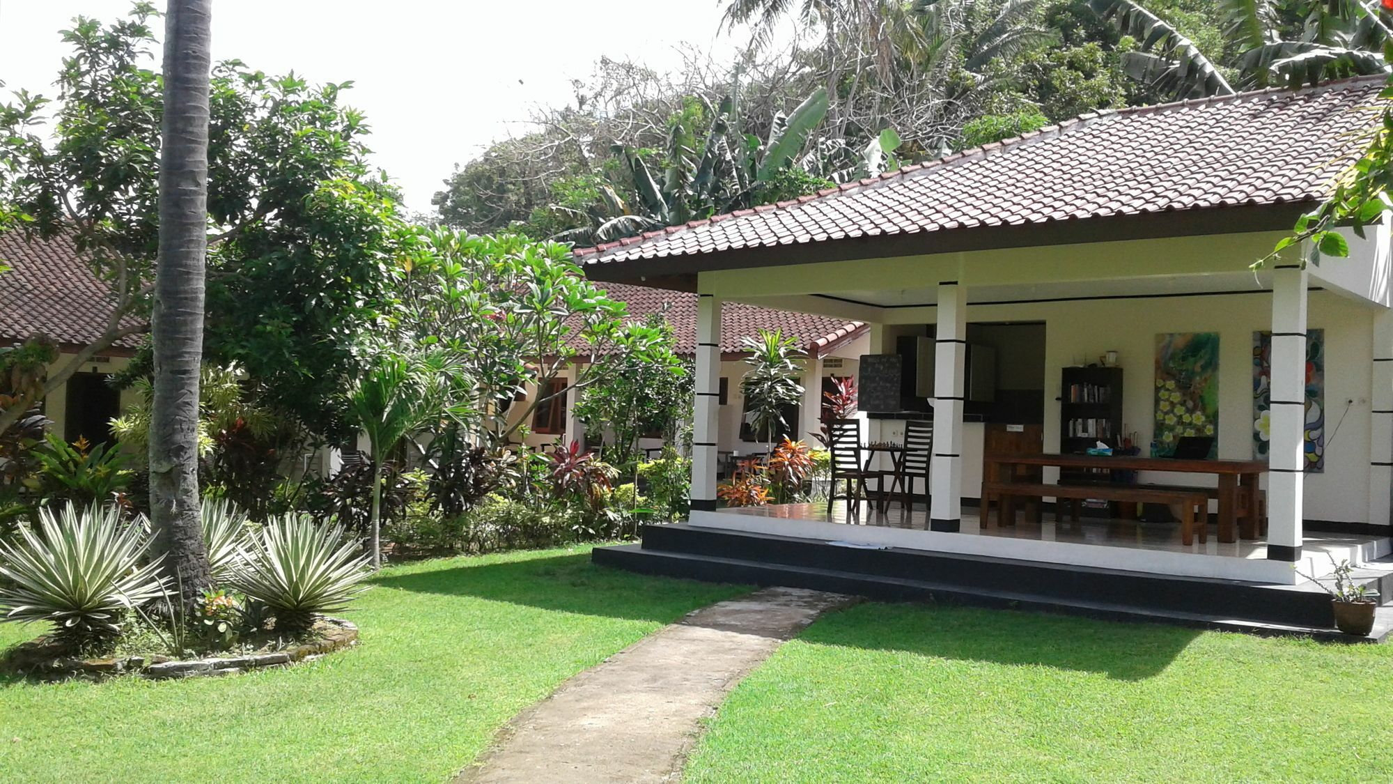 Indah Homestay And Cooking Classes Senggigi Exterior foto